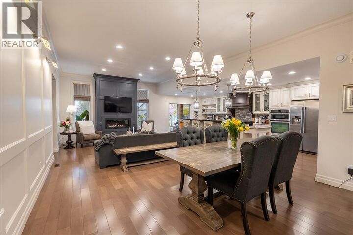 Property Photo: 482 Autumn Breeze Drive ON N7S 0C4