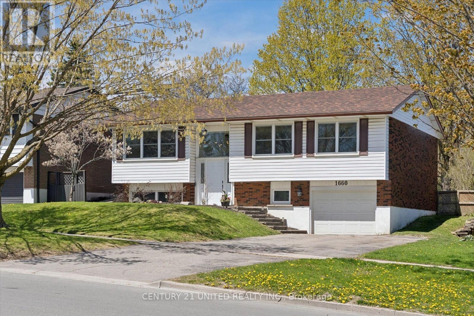 Property Photo:  1660 Cherryhill Road  ON K9K 1B1 