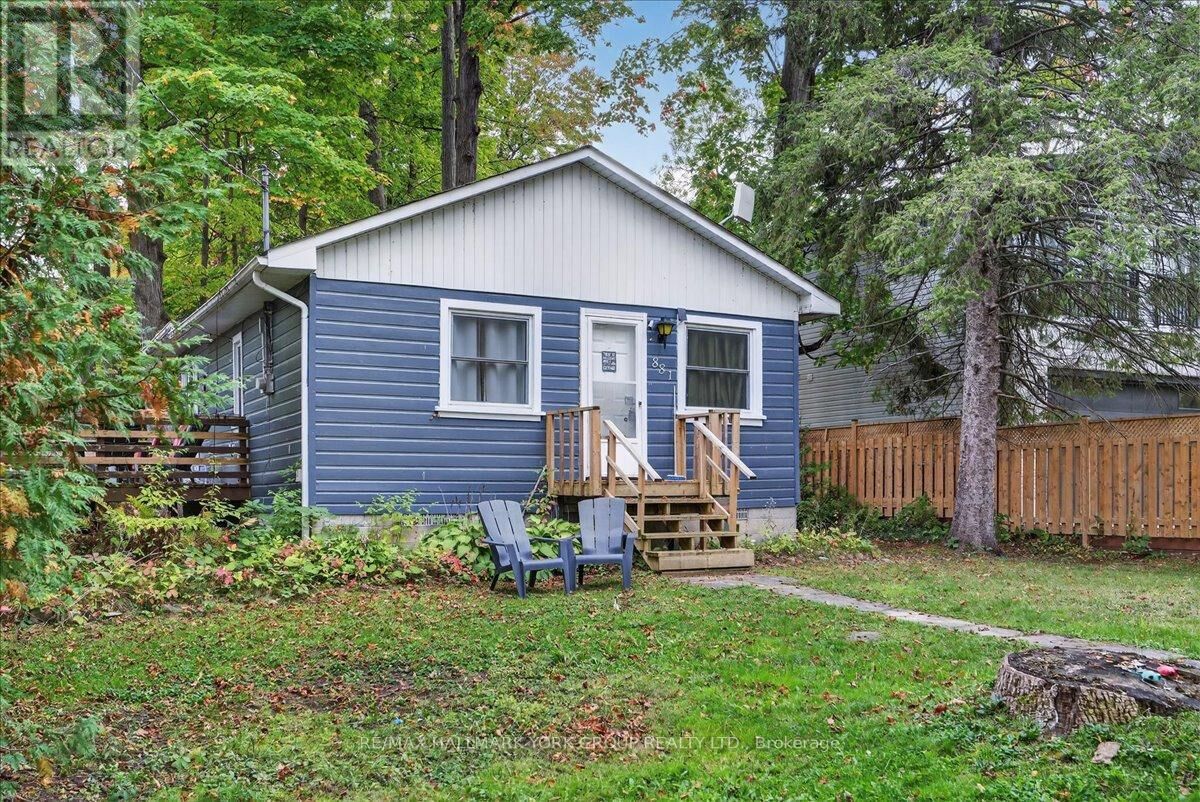 Property Photo:  881 Clifton Boulevard  ON L9S 4L7 
