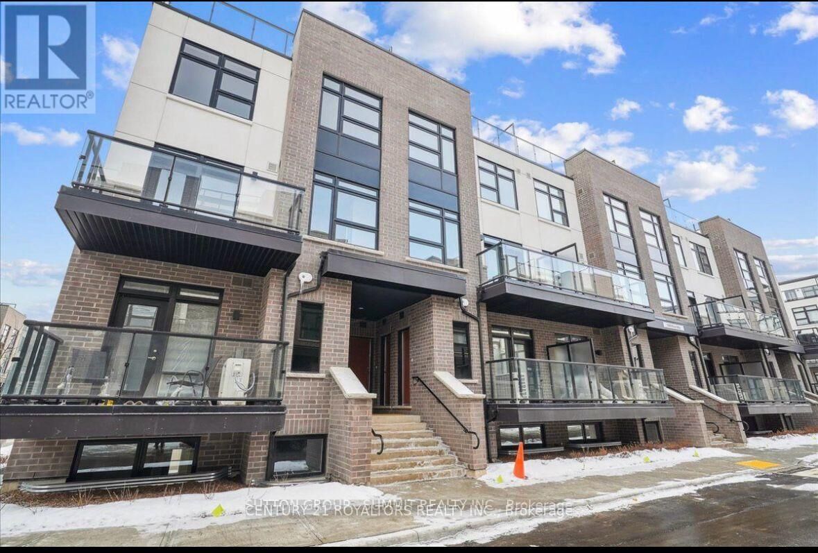 Property Photo:  1585 Rose Way 124  ON L9T 7E7 