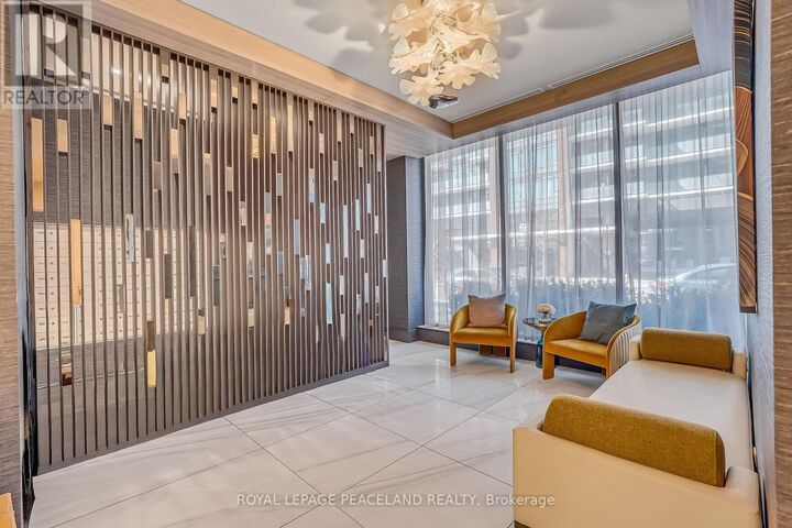 Property Photo:  75 Canterbury Place 1215  ON M2N 0L2 