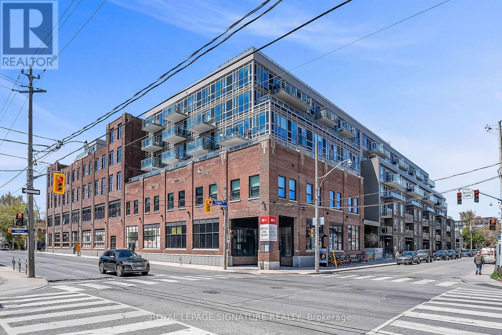 Property Photo:  150 Logan Avenue  ON M4M 0E4 