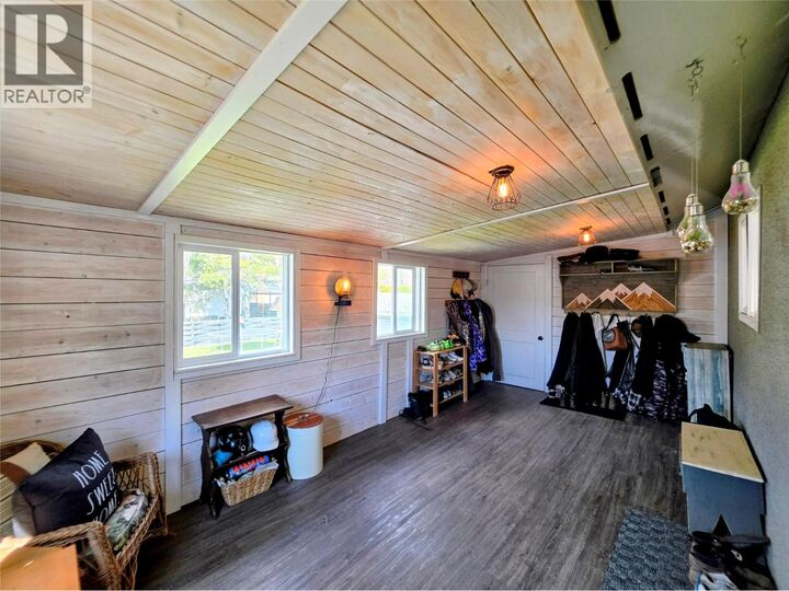 Property Photo:  457 Mountain Ash Crescent  BC V0B 2G1 