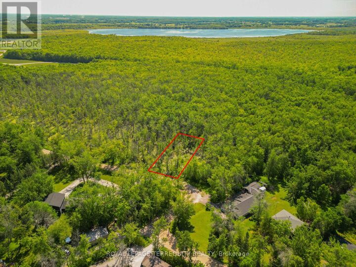 Property Photo:  6117 Bluebird Street  ON L3V 6H6 