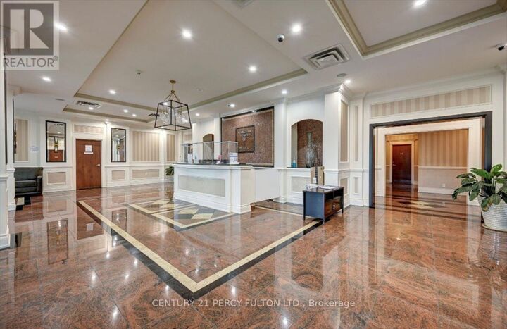 Property Photo:  6 Rosebank Drive 2C  ON M1B 0A1 