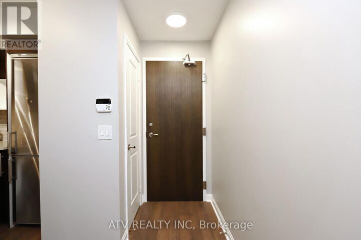 Property Photo:  1 Michael Power Place 1213  ON M9A 0A1 