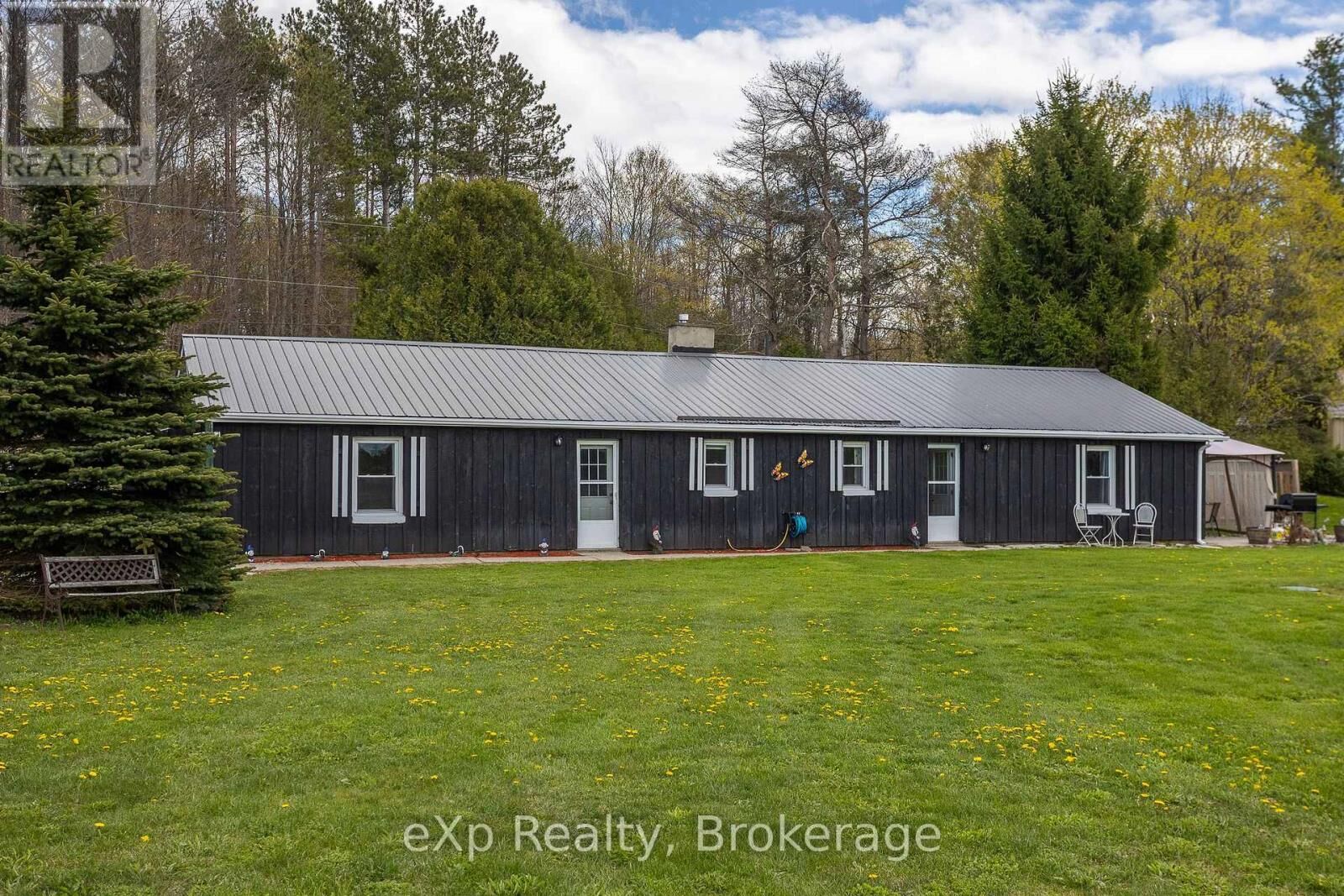 Property Photo:  498170 Concession 6 N  ON N4K 5W4 