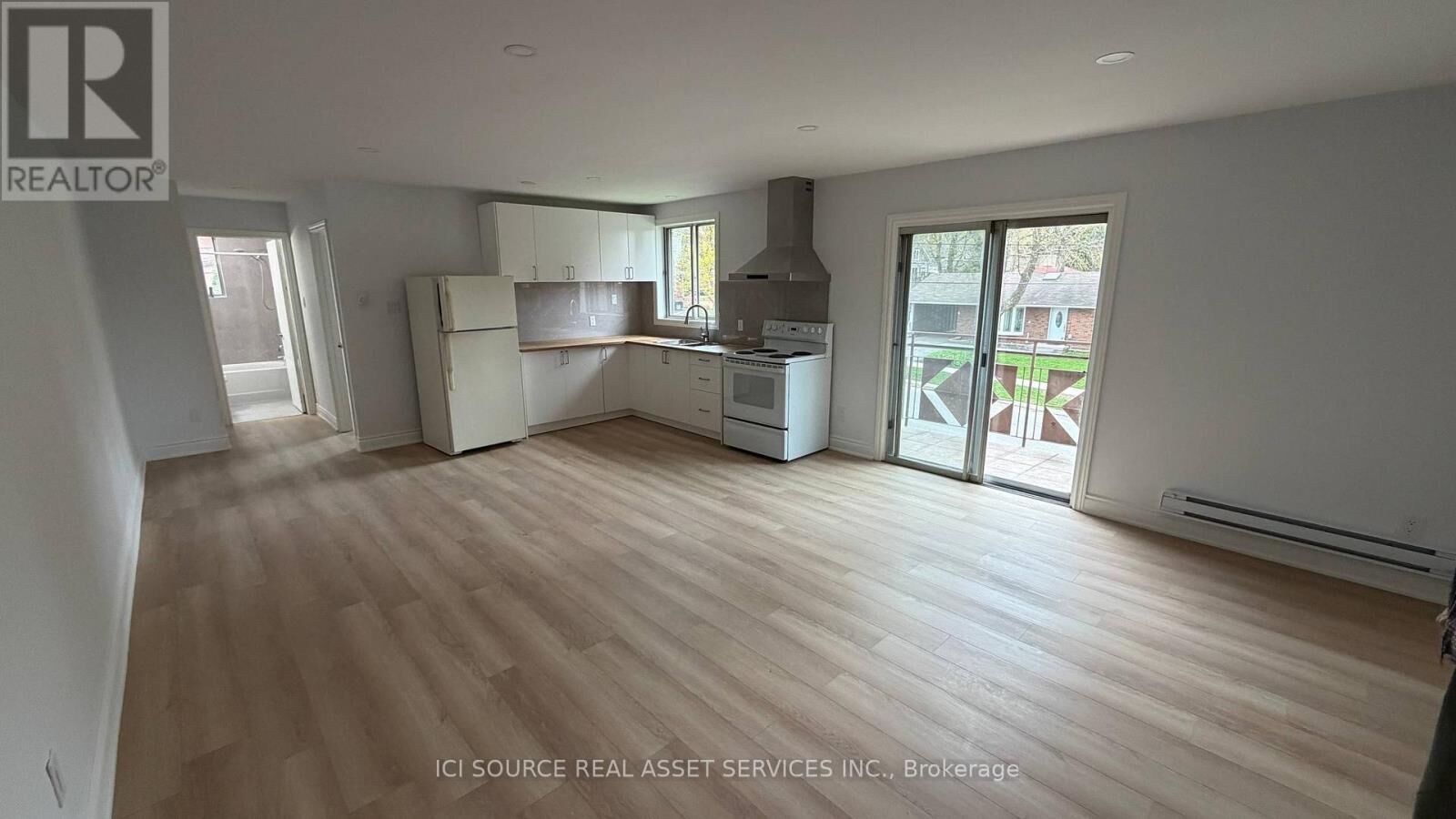 Property Photo:  3 Faulkner Street 4  ON L9W 3K9 