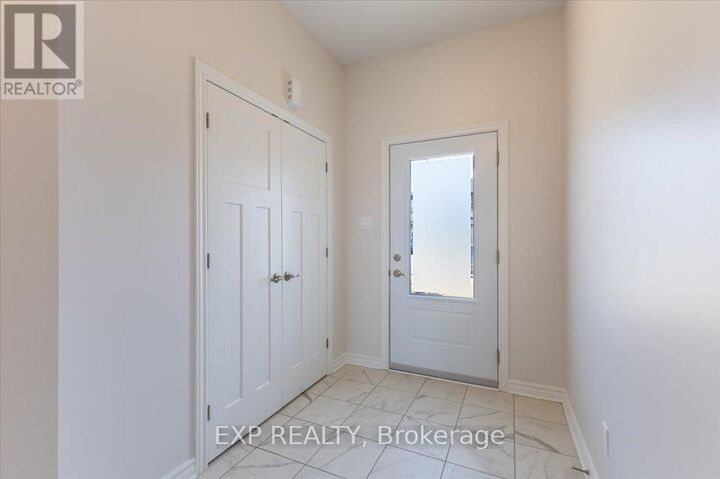 Property Photo:  80 O Donovan Drive  ON K7C 0S2 