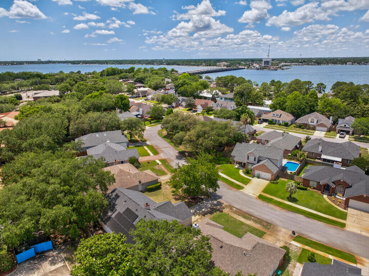Property Photo:  873 Brande Court  FL 32579 