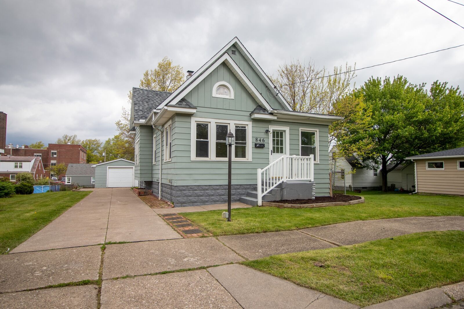 Property Photo:  846 E 33rd Street  PA 16504 