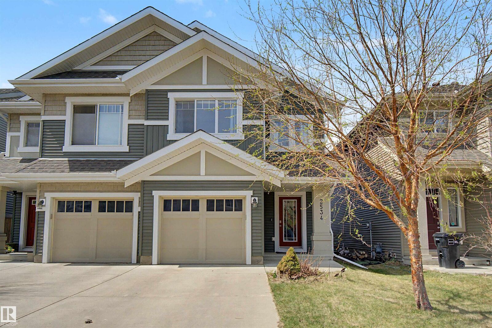 Property Photo:  2534 Coughlan Road SW  AB T6W 2X8 