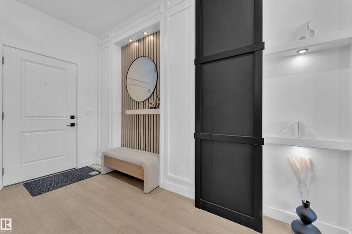 Property Photo:  1087 Starling Drive NW  AB T5S 0V4 