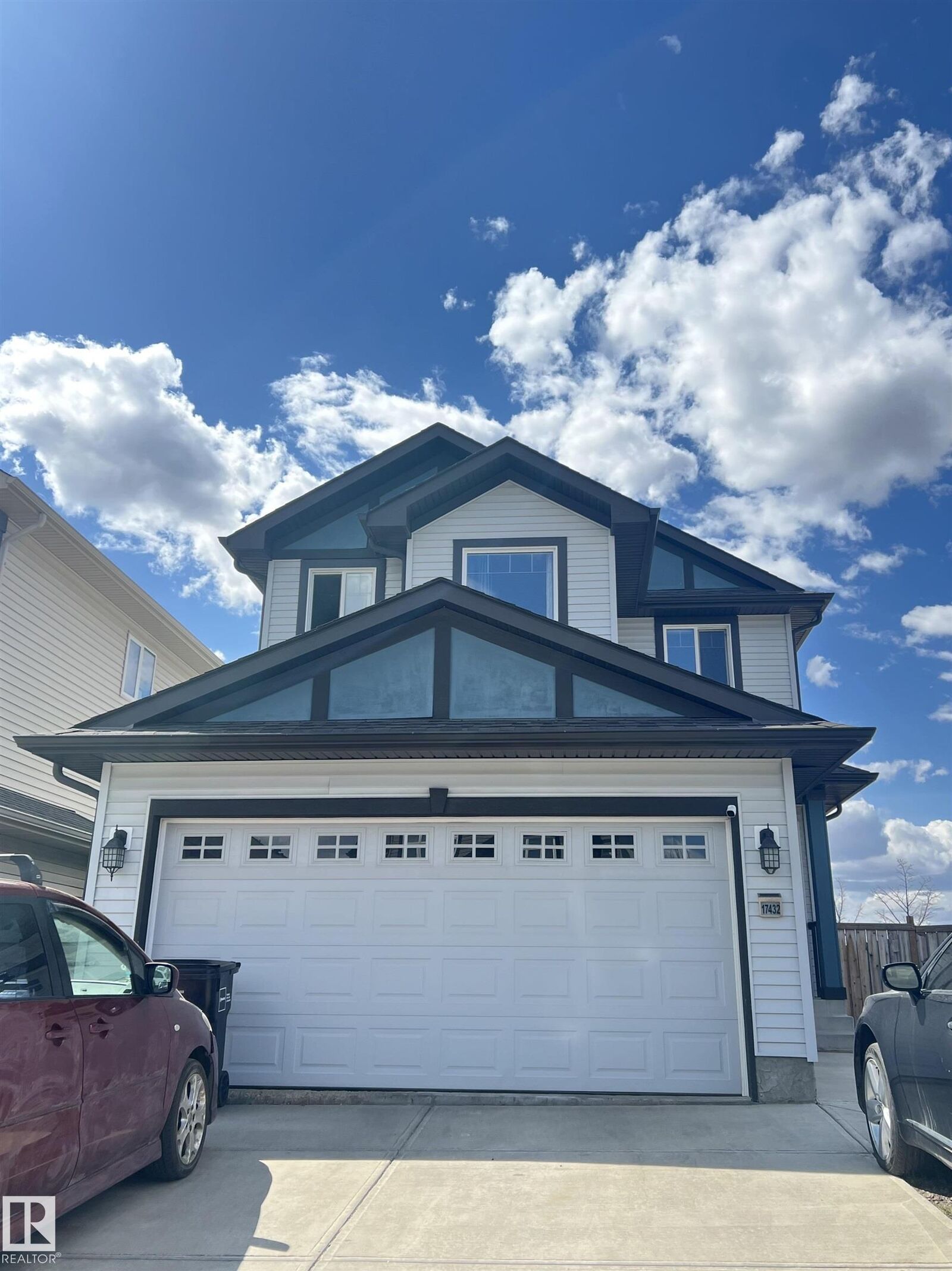 Property Photo:  17432 120 Street NW  AB T5K 0K6 