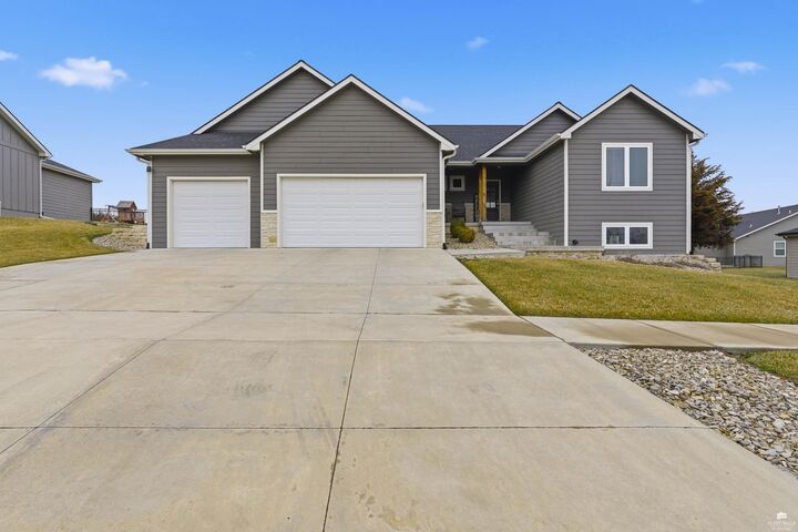 Property Photo: 8849 Moonbug Lane KS 66502