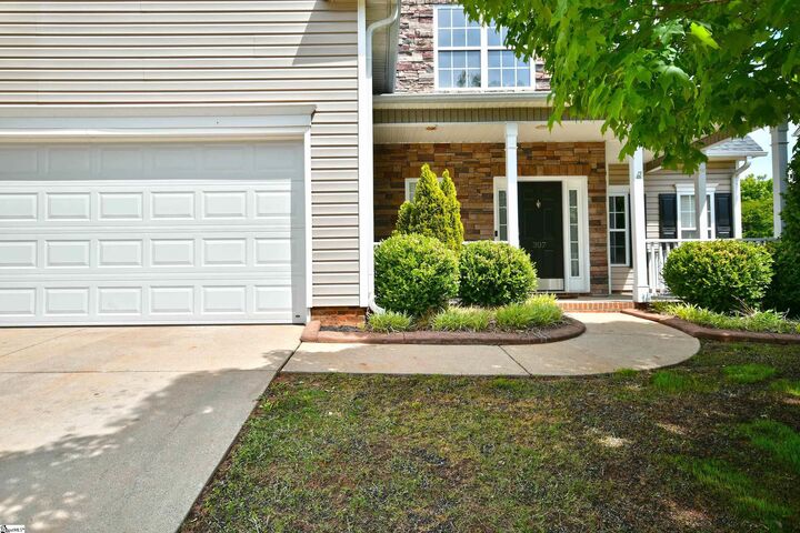 Property Photo:  307 Grimes Drive  SC 29681 