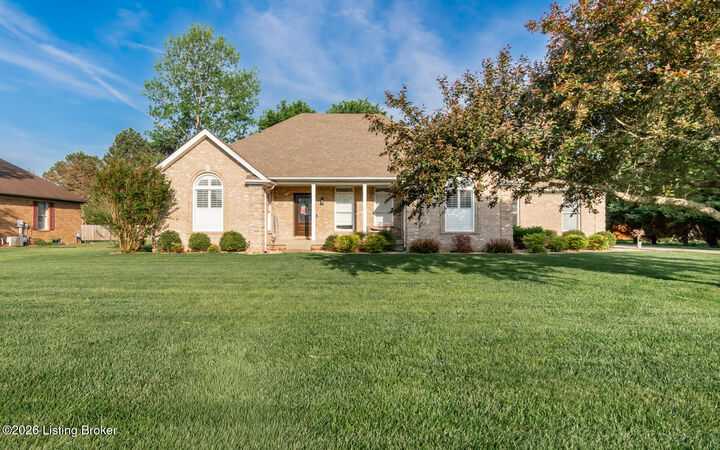 Property Photo:  208 Blackberry Cir  KY 40047 