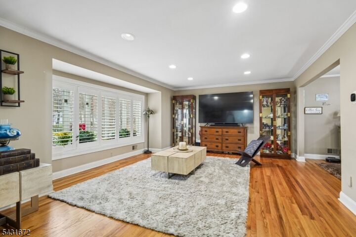 Property Photo:  106 N Ashby Ave  NJ 07039 