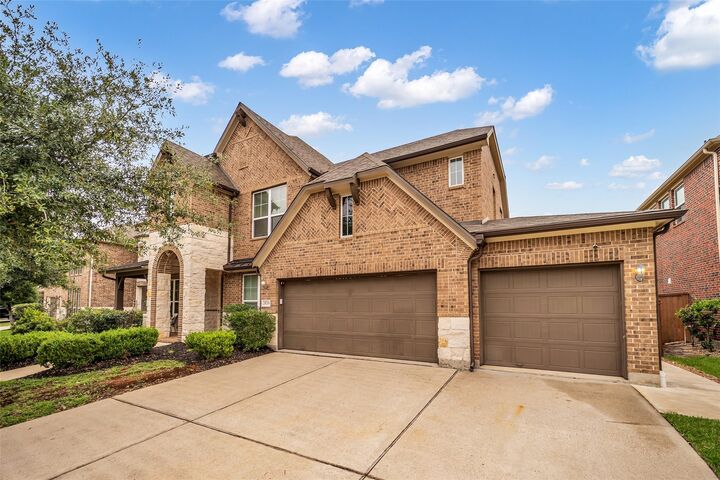 Property Photo:  25715 Oakwood Knoll Drive  TX 77494 