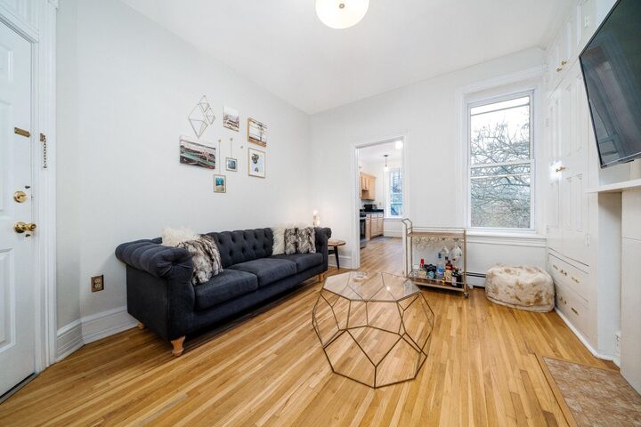 Property Photo:  109 Erie St 3R  NJ 07302 