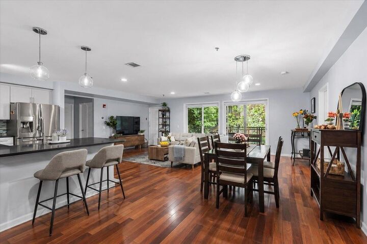 Property Photo:  650 2nd St 2D  NJ 07030 