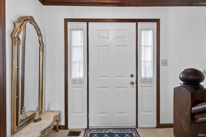 Property Photo:  2711 S McMillan Court  IN 47401-4429 
