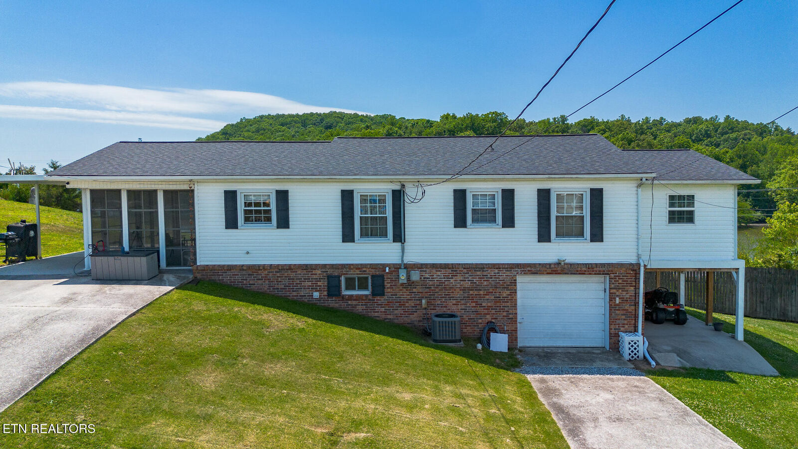 Property Photo:  110 Hillcrest Drive  TN 37748 