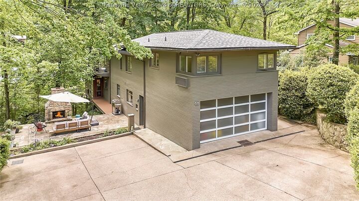 Property Photo:  68 Abney Circle N  WV 25314 