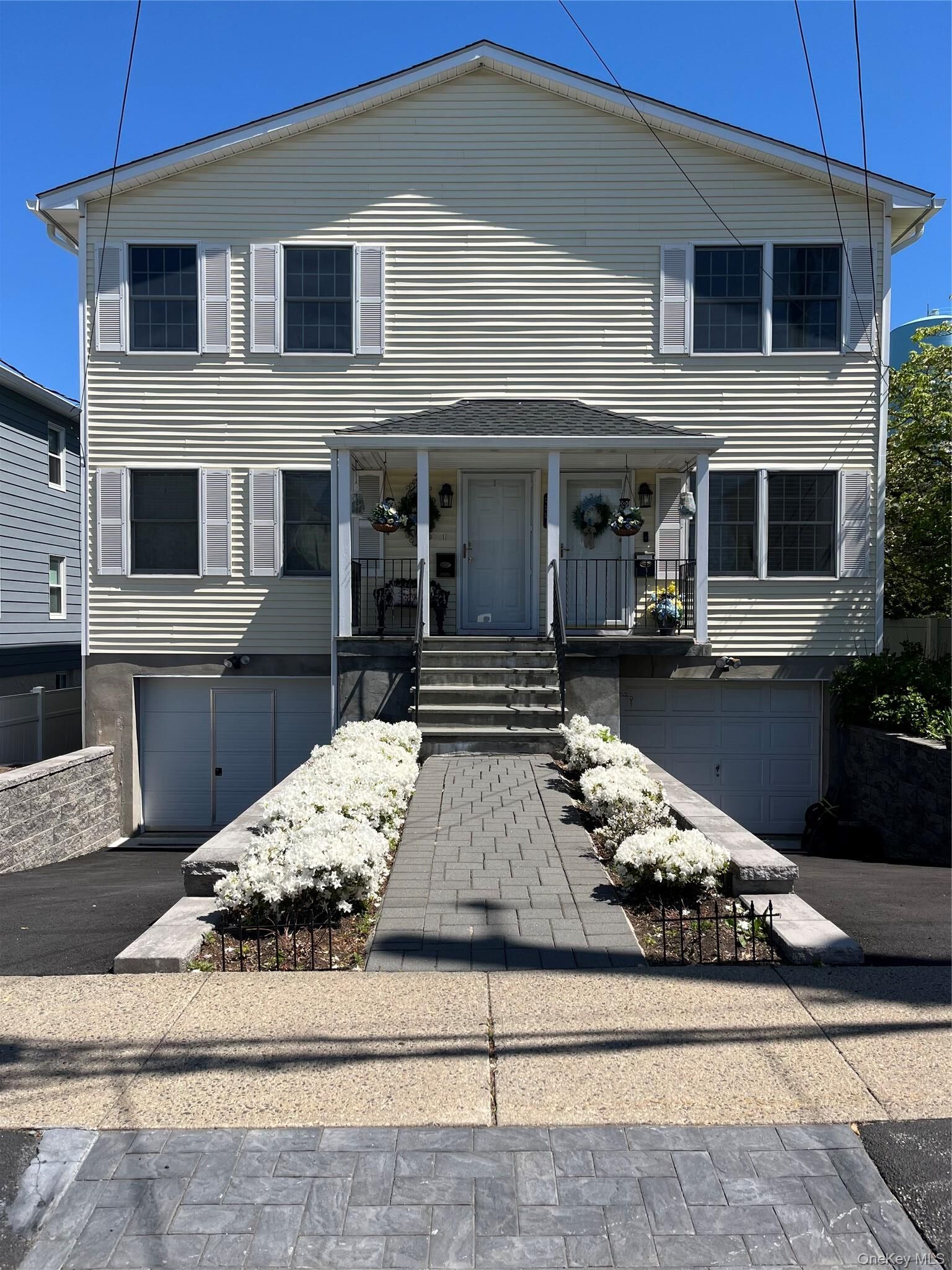 Property Photo:  222 Lakeview Avenue  NY 10604 