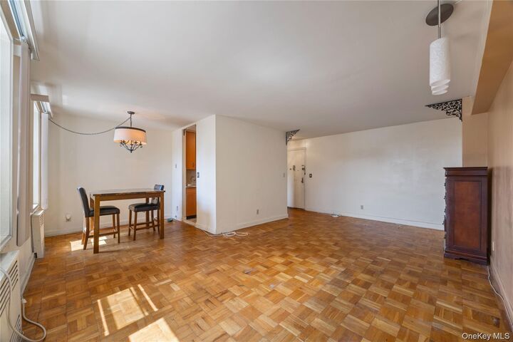 Property Photo: 1304 Midland Avenue C20 NY 10704