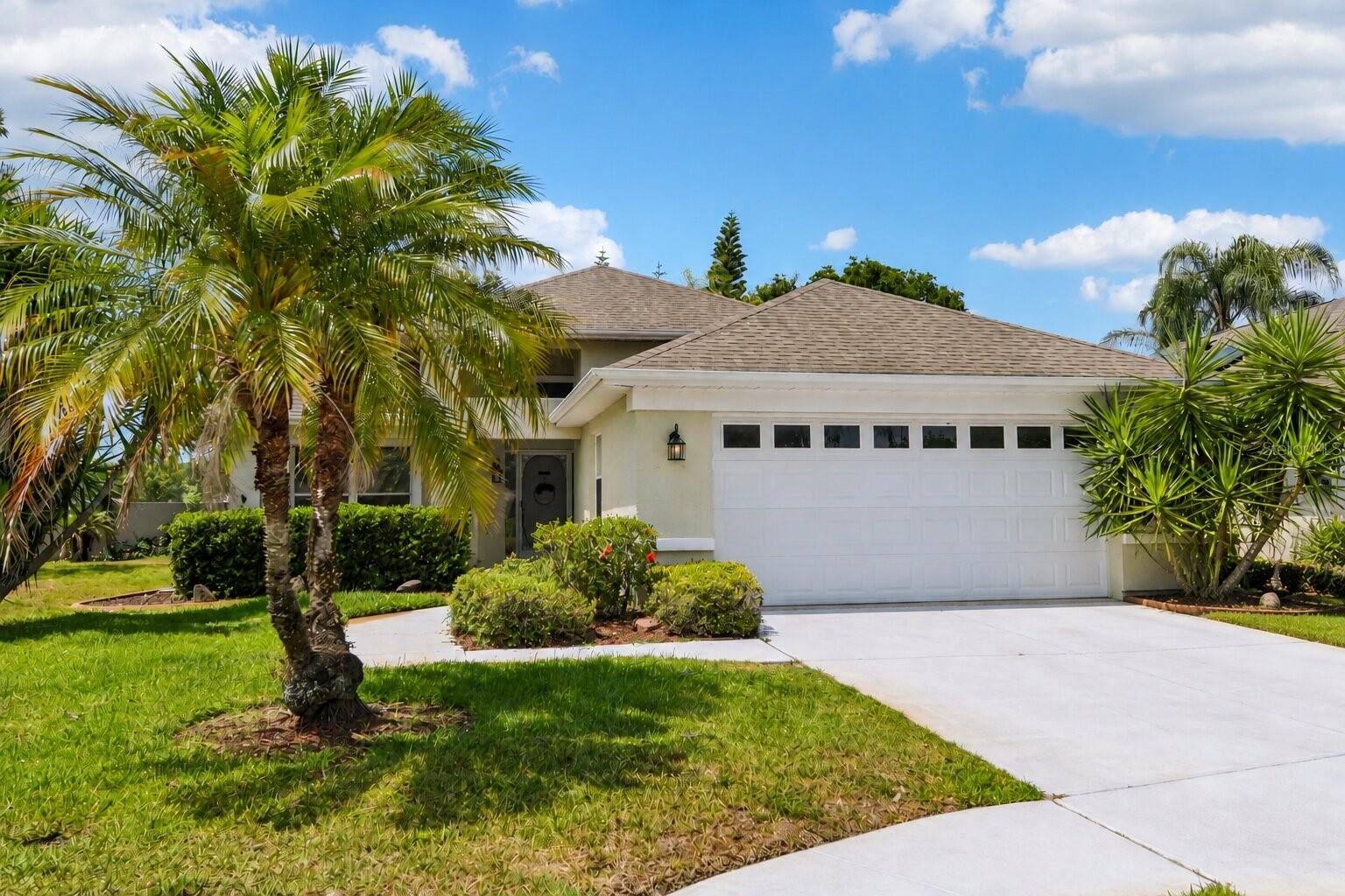 Property Photo:  1129 Daleside Lane  FL 34655 