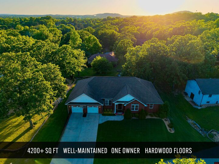 Property Photo:  2027 Shadow Oak Drive  AR 72653 