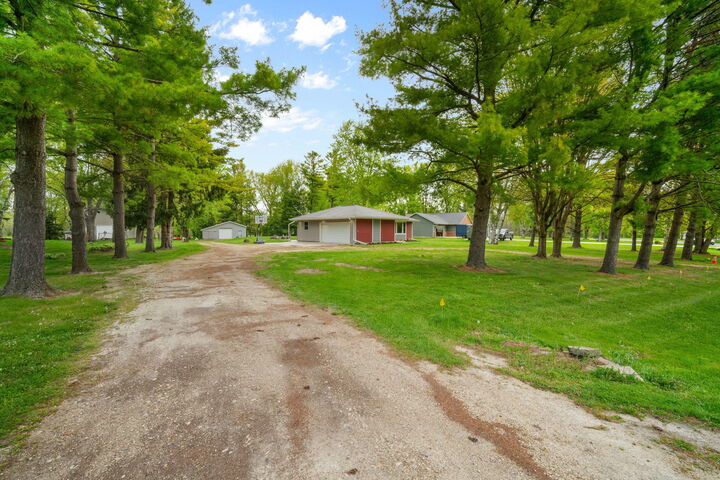 Property Photo:  3013 El Camino Dr  WI 53012 