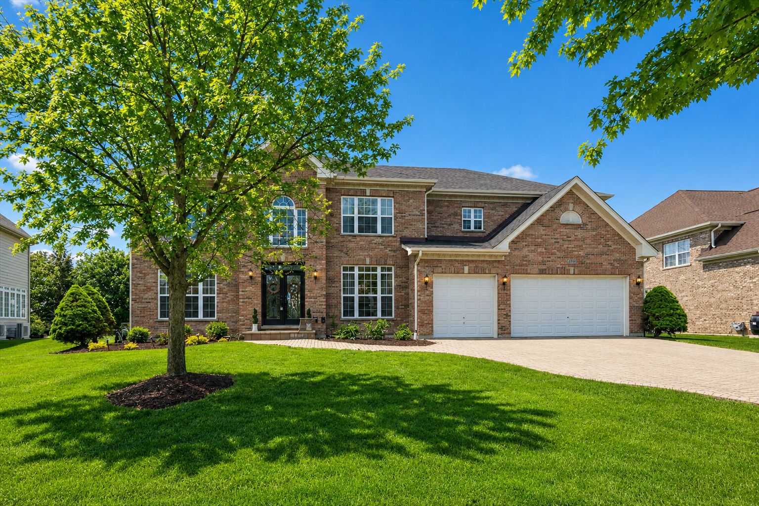 Property Photo:  5423 Swan Circle  IL 60192 