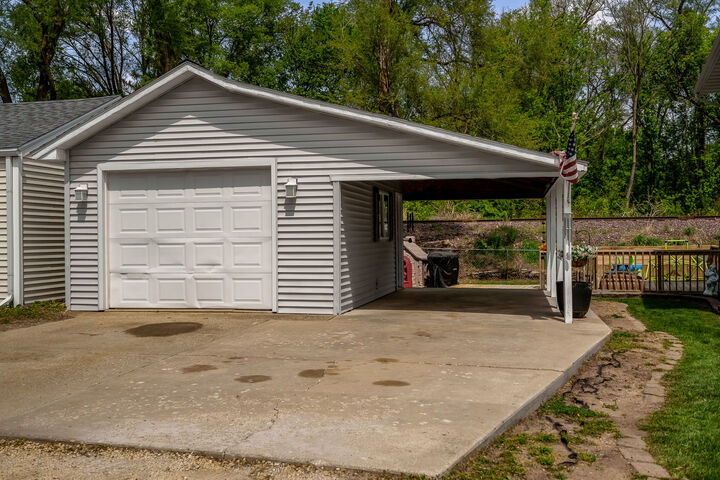 Property Photo:  410 Elgin Street  IL 61016 