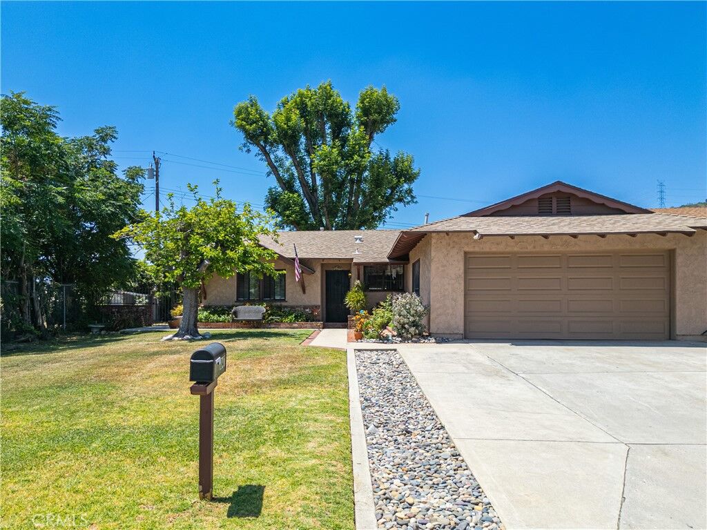 Property Photo: 1047 Bradford CA 91740