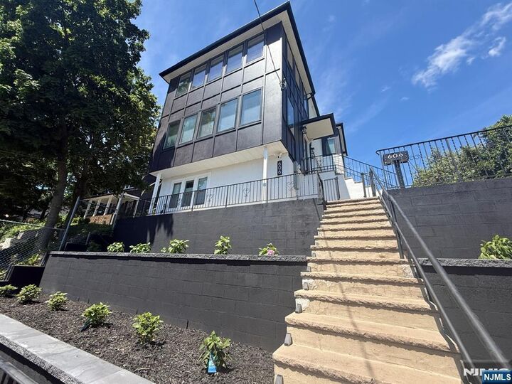 Property Photo: 606 5th Street NJ 07072