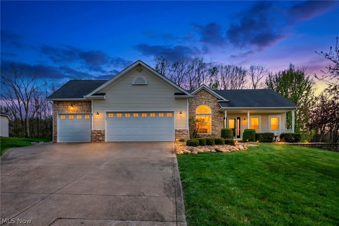 Property Photo: 3519 Lake Ridge Drive OH 44256