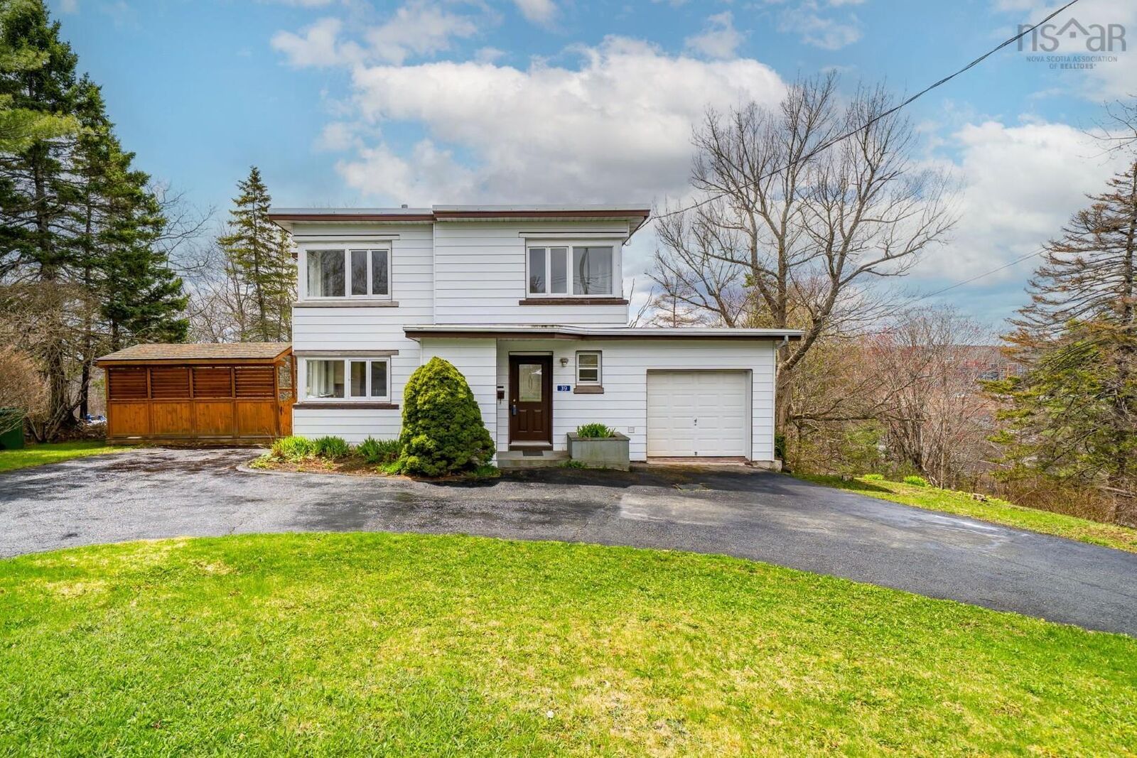 Property Photo:  39 Schultz Street  NS B4C 1G7 