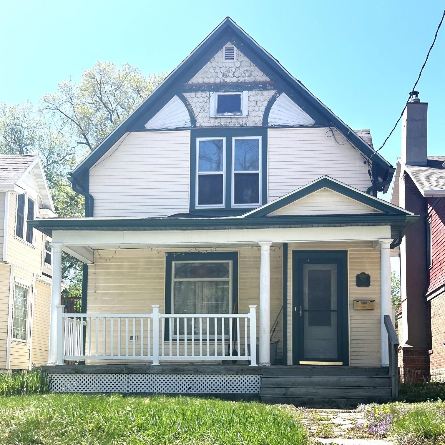 Property Photo:  703 4 Street S  ND 58103 