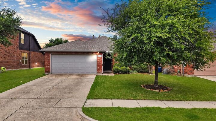 Property Photo:  2805 Enchanted Eve Drive  TX 75068 