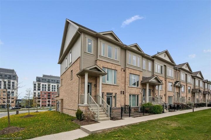 Photo de la propriété:  271 Law Drive  ON N1E 0P7 