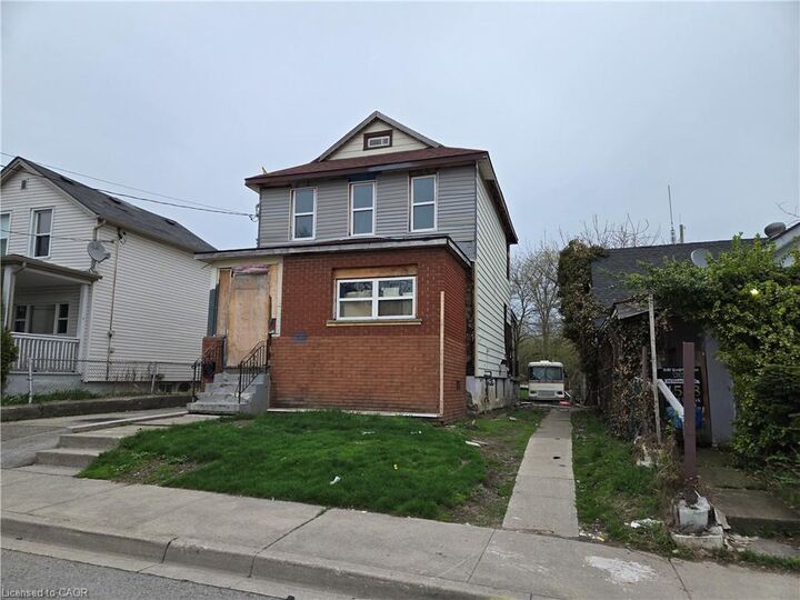 Property Photo:  4550 Crysler Avenue  ON L2E 3V4 