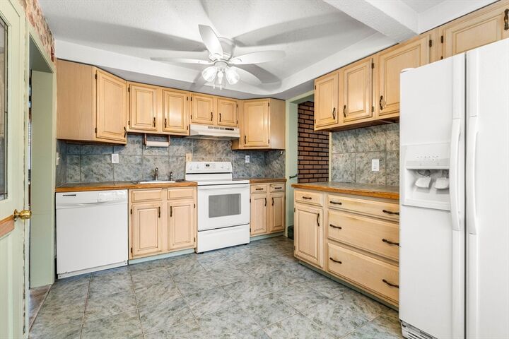 Property Photo: 9 Cleveland Ave. MA 01906