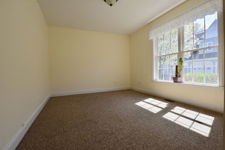 Property Photo:  3 Enaya Cir 3  MA 01606 