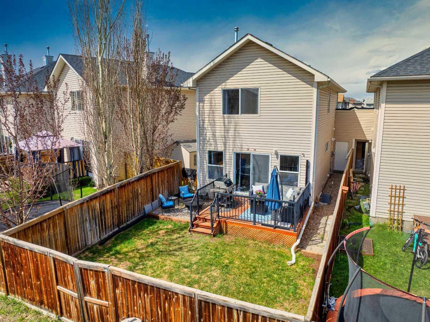 Property Photo:  30 Cranwell Common SE  AB T3M 0J4 