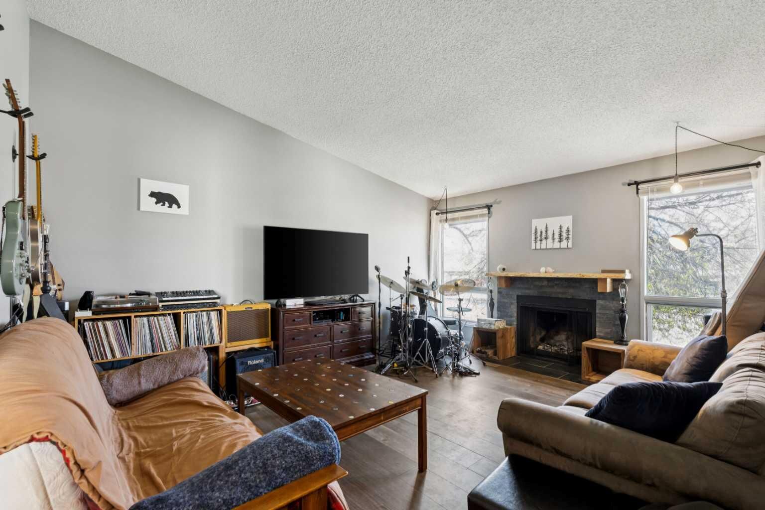 Property Photo:  68 Templegreen Bay NE  AB T1Y 4Z3 