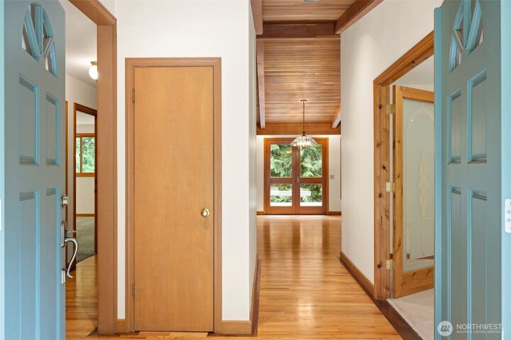Property Photo:  6618  196th Street SE  WA 98296 