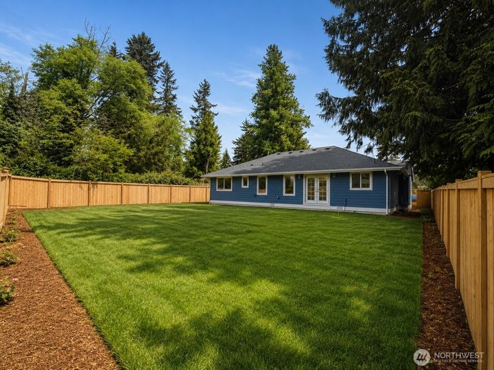 Property Photo: 11014 6th Avenue W C WA 98204
