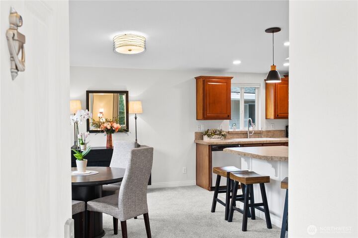 Property Photo:  23825  15th Avenue SE #427  WA 98021 